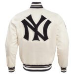 Men's New York Varsity Yankees Jacket - Image 8