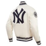 Men's New York Varsity Yankees Jacket - Image 7